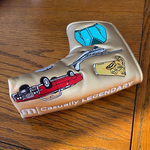 Travis Mathew Limited Edition Putter Cover - Picture 4 of 4